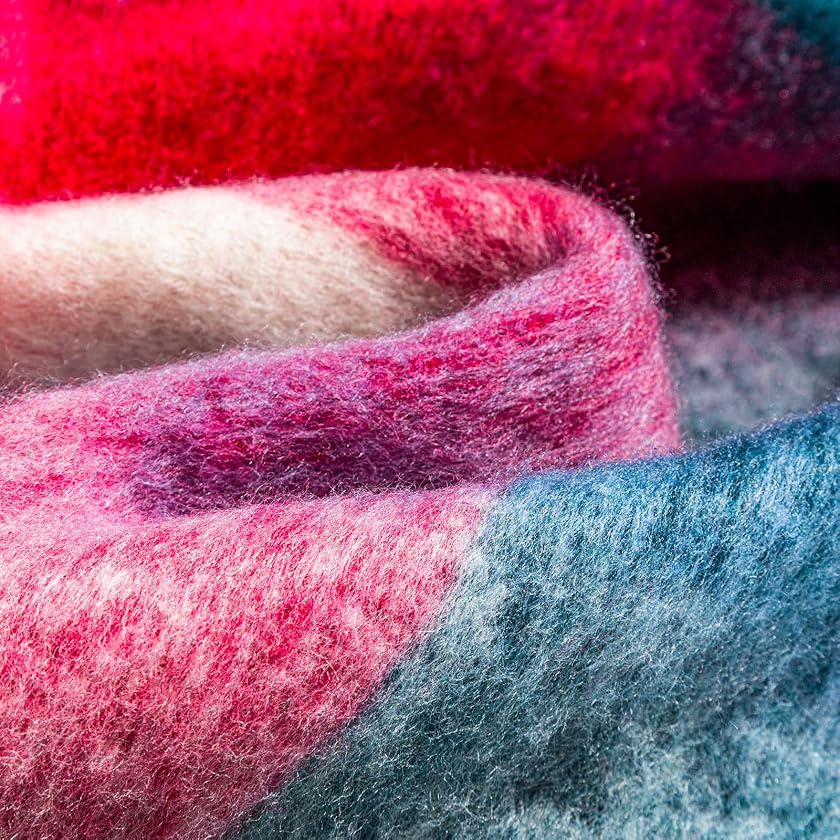 Soft gradient fabric detail